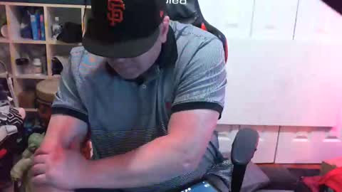 Snapshot of nodak808 chatting on 09-22-25, 05:48 Jonny Coxman online show from 09-22-25, 05:48