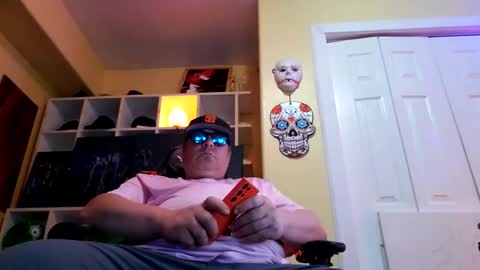 Snapshot of nodak808 chatting on 09-23-25, 10:40 Jonny Coxman online show from 09-23-25, 10:40