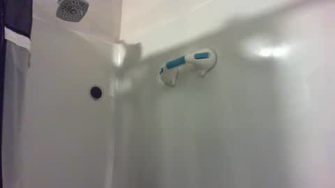 Snapshot of nodak808 chatting on 10-17-25, 11:02 Jonny Coxman online show from 10-17-25, 11:02