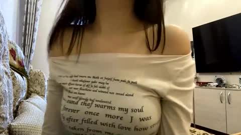 Hori online show from 03-19-26, 01:48