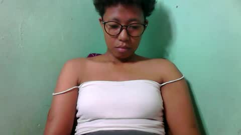 noella711128 online show from 10-14-25, 08:15