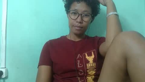 noella711128 online show from 12-16-25, 07:35