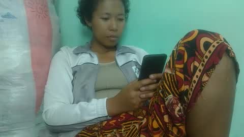 noellah online show from 02-15-26, 03:36