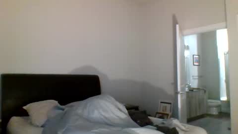 Snapshot of noelng3 chatting on 11-26-25, 08:59 noelng3 online show from 11-26-25, 08:59