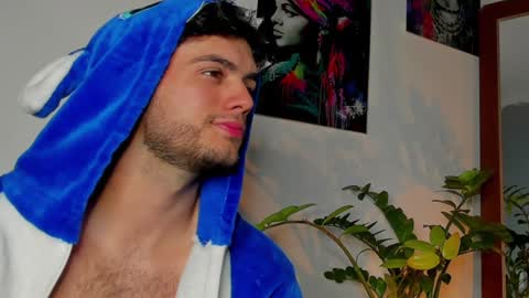 kevin online show from 01-24-25, 03:22