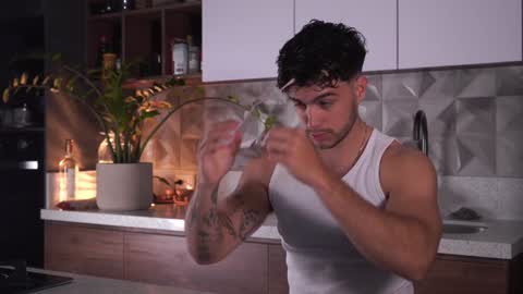 kevin online show from 02-01-25, 12:18