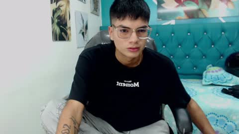 Snapshot of noha_scott chatting on 02-02-25, 11:00 Noha Scott online show from 02-02-25, 11:00