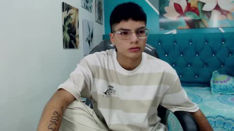 Snapshot of noha_scott chatting on 02-11-25, 10:39 Noha Scott online show from 02-11-25, 10:39