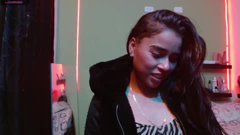 Noha Thomson online show from 02-27-25, 08:20