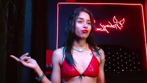 Noha Thomson online show from 11-10-25, 01:26