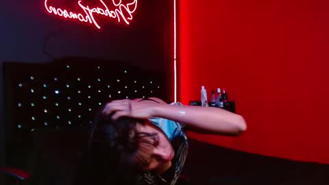 Noha Thomson online show from 11-14-25, 11:02