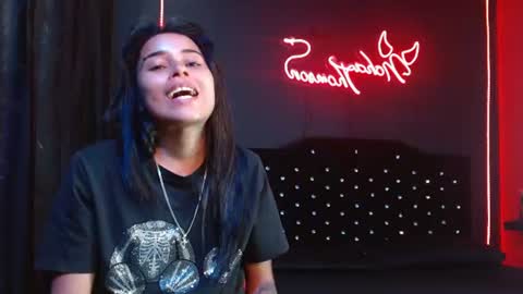 Snapshot of noha_thomson chatting on 06-23-26, 07:56 Noha Thomson online show from 06-23-26, 07:56