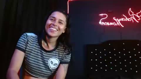 Snapshot of noha_thomson chatting on 07-05-26, 12:28 Noha Thomson online show from 07-05-26, 12:28
