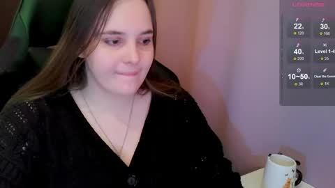 noir_ember_ online show from 04-15-26, 07:58