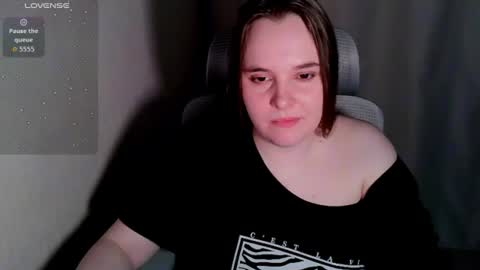 Snapshot of noir_ember_ chatting on 07-28-26, 08:52 noir_ember_ online show from 07-28-26, 08:52