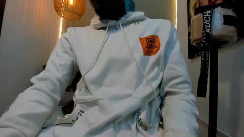 Snapshot of noir_king0 chatting on 02-04-26, 02:50 noir_king0 online show from 02-04-26, 02:50