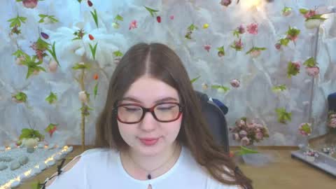 noirwhisper online show from 04-12-26, 07:30