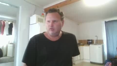 Nollie online show from 10-19-25, 10:05