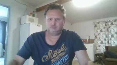 Snapshot of nollie244 chatting on 04-23-26, 05:30 Nollie online show from 04-23-26, 05:30