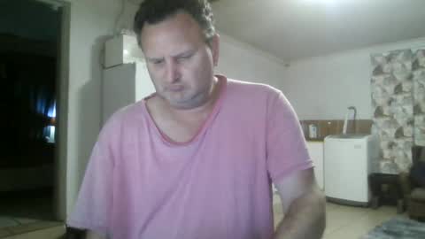 Nollie online show from 06-25-26, 04:34