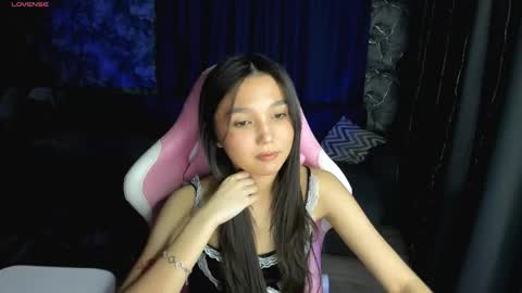 nomi online show from 04-19-26, 07:49