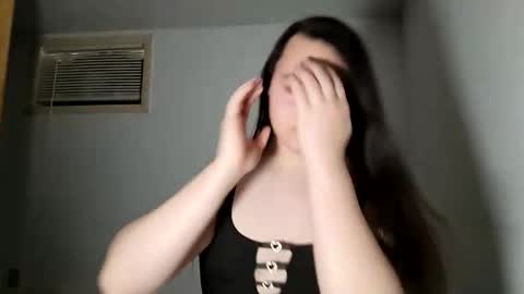 nonbinarybeauty20 online show from 01-31-26, 08:18