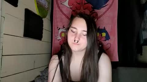 nonbinarybeauty20 online show from 04-16-26, 01:50