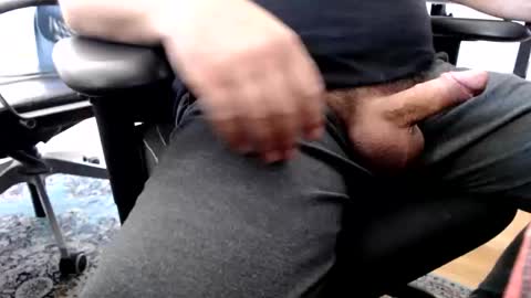 Snapshot of nopantbsx chatting on 10-12-25, 10:03 The Best Ever  online show from 10-12-25, 10:03