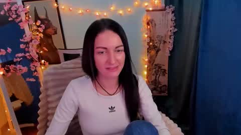 Nora online show from 02-21-26, 11:06