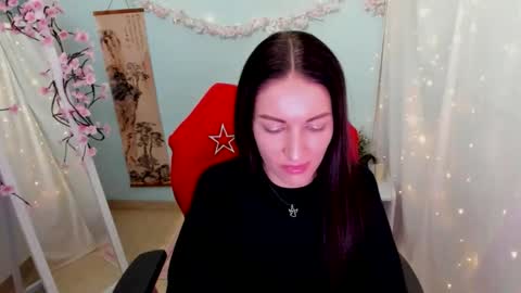 Nora online show from 04-09-26, 10:48