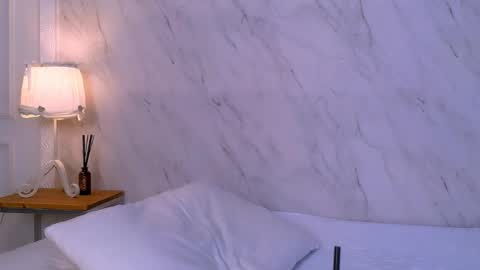 noraaddams online show from 05-28-26, 02:42
