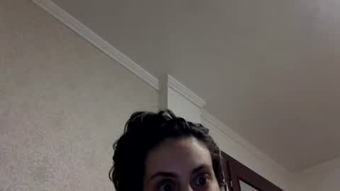 Snapshot of norablues chatting on 07-16-26, 12:27 norablues online show from 07-16-26, 12:27