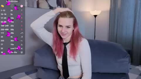 Elina online show from 10-15-25, 10:15