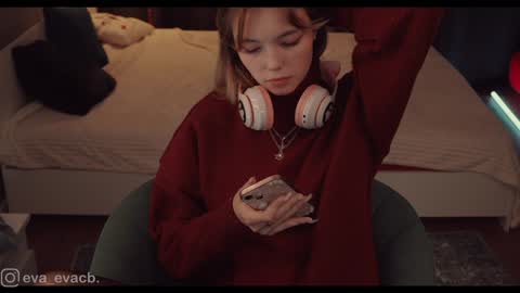 Snapshot of norakiso chatting on 01-27-25, 11:00 Eva online show from 01-27-25, 11:00