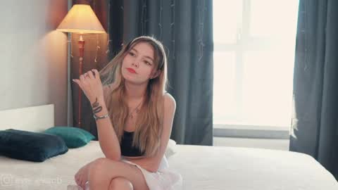 Snapshot of norakiso chatting on 02-10-25, 07:04 Eva online show from 02-10-25, 07:04