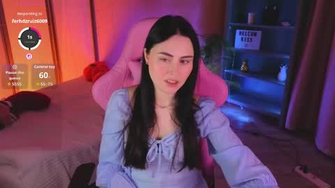 Snapshot of noralumi chatting on 05-01-26, 05:45 Nora online show from 05-01-26, 05:45