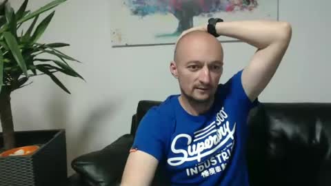nordicrunner76 online show from 06-17-26, 10:54