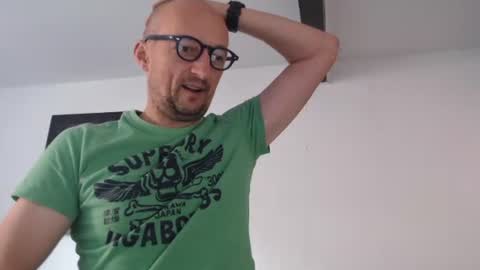 nordicrunner76 online show from 07-01-26, 08:49