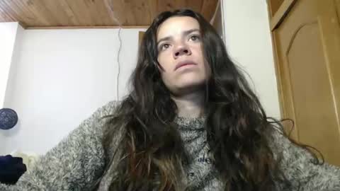 Snapshot of noreen_ chatting on 11-09-25, 04:27 noreen_ online show from 11-09-25, 04:27