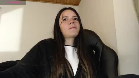 noreen_ online show from 12-03-25, 02:30