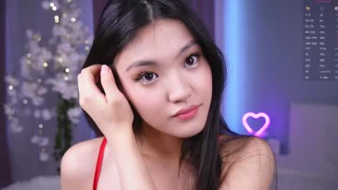 Snapshot of noreenbeckey chatting on 04-30-26, 08:09 Nore online show from 04-30-26, 08:09