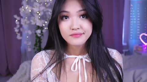 Snapshot of noreenbeckey chatting on 05-06-26, 07:57 Nore online show from 05-06-26, 07:57