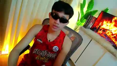 Hi im ariel online show from 05-27-26, 10:40
