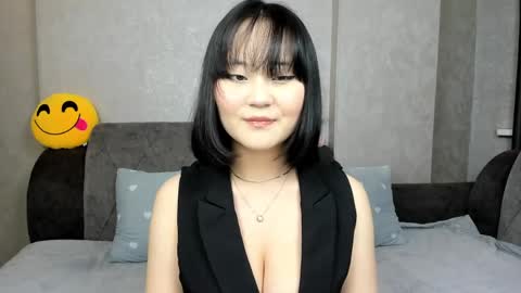 Nori online show from 04-04-26, 08:28