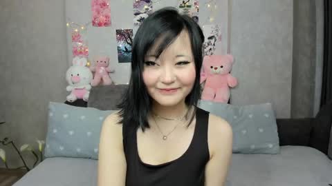 Snapshot of norinorika chatting on 05-26-26, 11:23 Nori online show from 05-26-26, 11:23