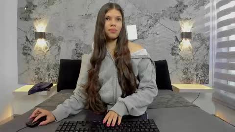 Snapshot of norki_ chatting on 06-02-26, 11:12 Norki online show from 06-02-26, 11:12