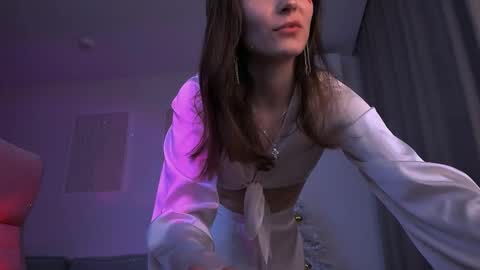 Snapshot of north_valkyrie chatting on 02-14-25, 09:32 Hazel online show from 02-14-25, 09:32