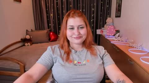Snapshot of nortystaar chatting on 05-07-26, 07:19 NORA online show from 05-07-26, 07:19