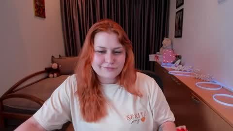 Snapshot of nortystaar chatting on 05-08-26, 06:57 NORA online show from 05-08-26, 06:57