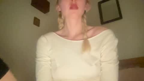 Snapshot of noscandal chatting on 02-07-25, 05:52 noscandal online show from 02-07-25, 05:52